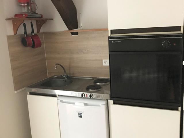 YZEURE Bourg Appartement 1 pièce