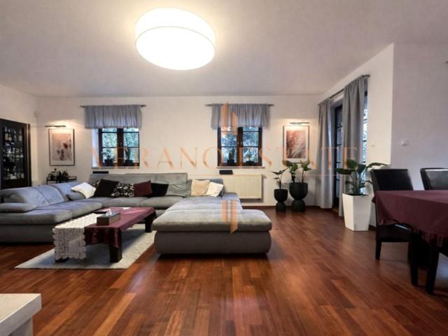 Złotnicza 278 m², Pruszków