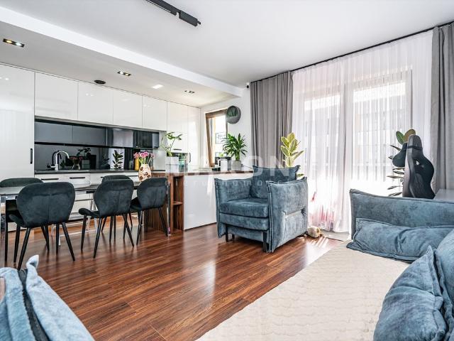 Polecam funkcjonalne 3 pokojowe mieszkanie 69 m² z balkonem