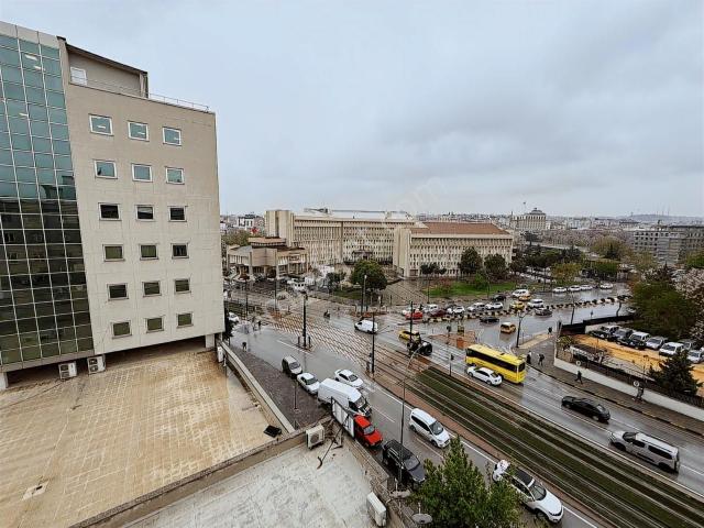 Z Group'dan Yetkin Şekerci İş Merkezin'de Satılık Ofis