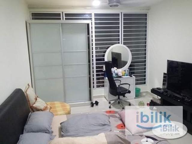 Z Residence Master Room Fully Furnished + Parking
