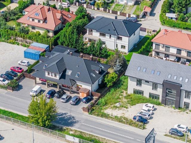 Zamienie, 470 m2