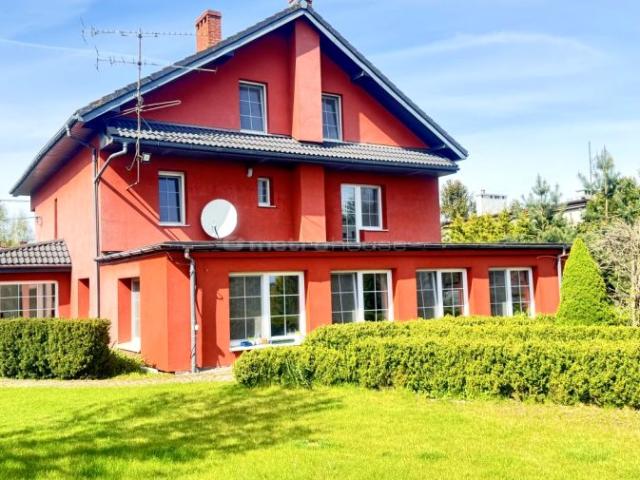 Zamostna 288 m², Orle