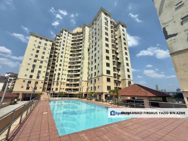 Zamrud Apartment