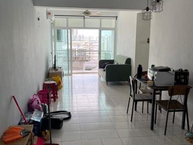 Zan Ara In Sungai Ara Fully Furnished 2 Carpark For Rent