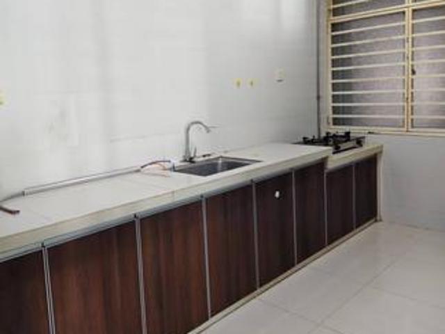 ZAN PAVILLION CONDO 1990sf 4room2CP Newly Reno Furnish SG ARA AIRPORT