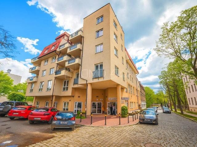 Zabrze, św. Urbana, 53 m2
