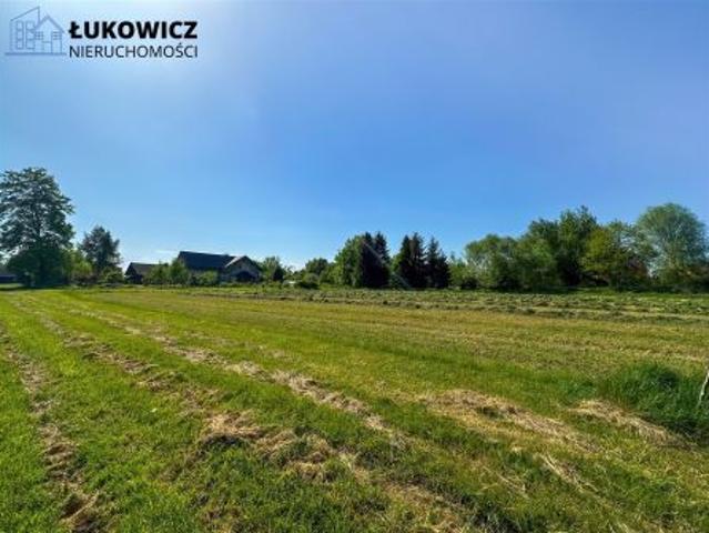 Zabrzeg, 1427 m² Działka