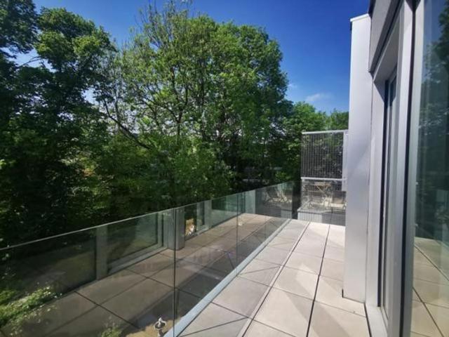 #ZADA PROPERTIES# Tenbosch Splendid apt 3bdr terrace parking