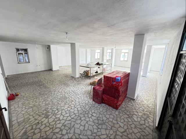 Zafer Yapı Gayrimenkulden Kiralık Dükkan 200m2 1.kat İşhanında İstanbul Sultangazi Cebeci Mahde