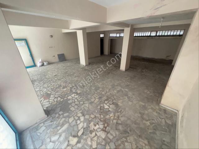 Zafer Yapıdan Kiralık Giriş Dükkan Tranvaya 3.bina 90m2 Sultançiftliği Mahde