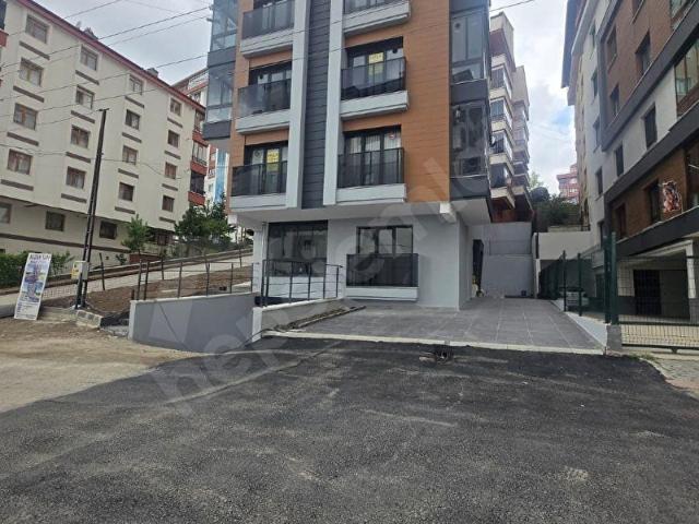 Zafer Çelik Gayrimenkulden Güventepedenin göbeğinde 0 daire