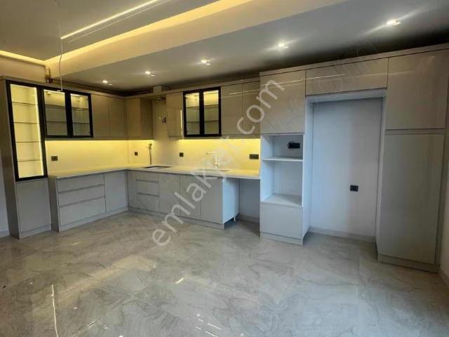 Zafer Mah 190m2 3+1 Ultra Lüx Eşsiz Kalitede Sıfır Satılık Daire