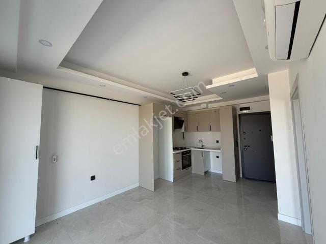 Zafer Mah. Devlet Hastanesi Güzergahında 1+1/55m2 Kiralık Daire