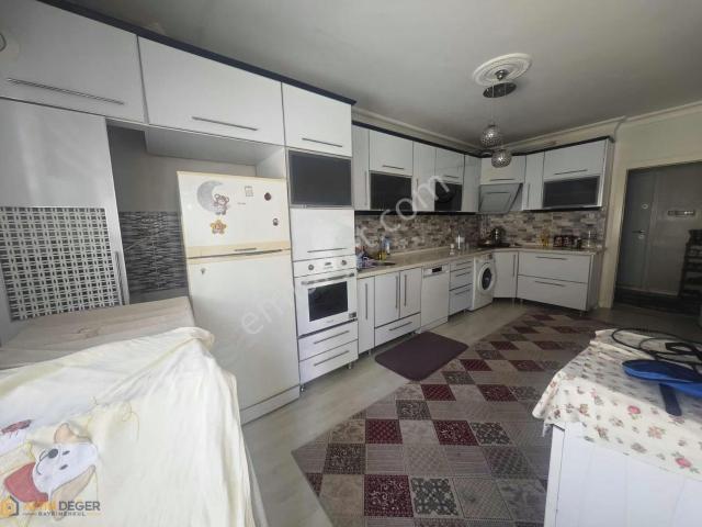 Zafer Mahallesi'nde Bahçe Kat 3+1 Kiralık Daire