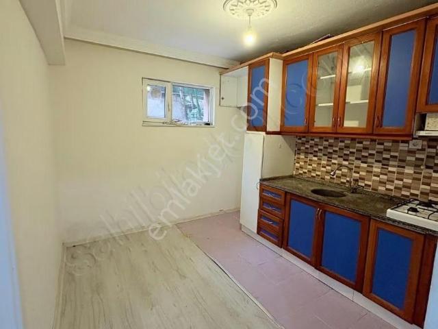 Zafer Mahallesinde Kiralık 1+1 Daire