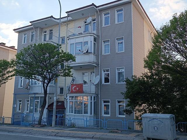 ZAFERTEPE EN İYİ KONUM SİTE İÇERİSİNDE ARAKAT 3+1 DAİRE