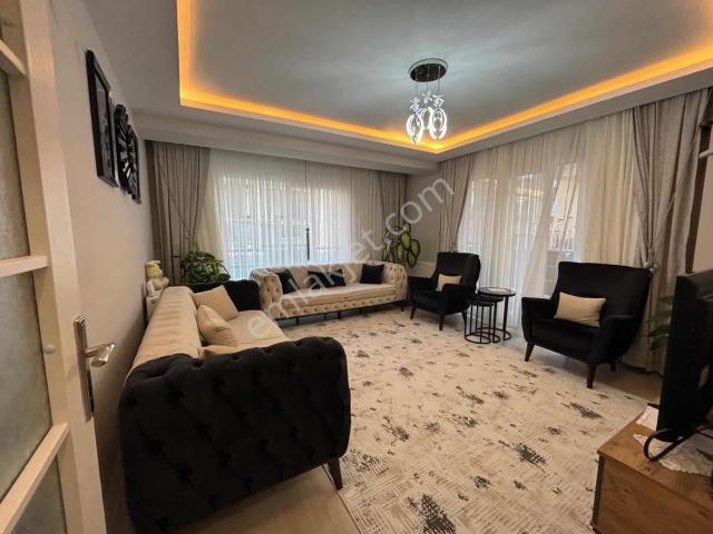 Zafertepe Mah 3+1 Arakat Lüks Otoparklı Doğalgazlı Cadde Yakını