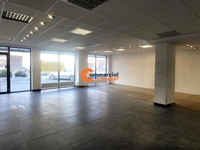 Sklep, usługi, show room, bank 219,06 m², Kraków