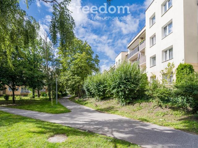 Zapraszam do 2 pokojowego mieszkania 45,97 m² z dużym balkonem na Bemowie