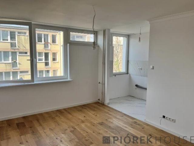 Zapraszam do 38 m² mieszkania z balkonem na Pradze Południe