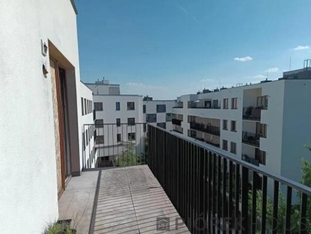 Zapraszam do 4 pokojowego mieszkania 78 m² na Targówku z balkonem