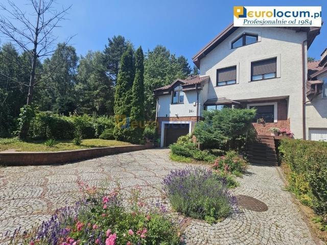 Zapraszam do domu 300 m² w Kielcach z ogrodem i lasem