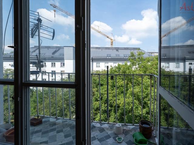 Zapraszam do kawalerki 35,6 m² z potencjałem na 2 pokoje w Tychach
