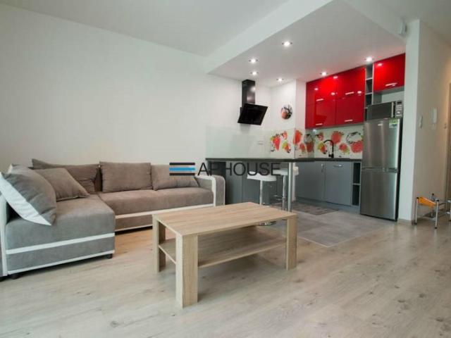 Studio 32 m² z balkonem w Riverside blisko Bulwarów Wiślanych