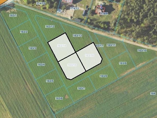 Działka budowlana 1054 m² w Nowogrodzie zapraszam