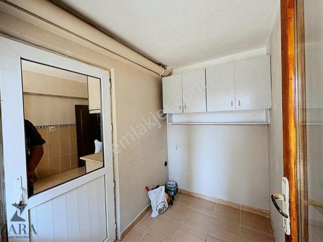▄zara▄mutlu Mah. Tüm Cepheleri Açık 1.kat Konumunda 3+1 Daire