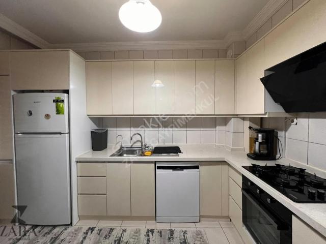 ▄zara▄akşamsettin Mh 928 Cad. Paraleli 5+1 180m² Ters Dublex