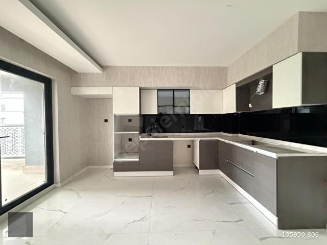 ZARAVADİ MANZARA EVLERİ 3.ETAP HAZIR OTURUM 3+1 145m