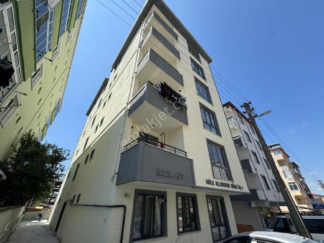 Ze max^tan Namık Kemal Mah 3+1arakat İskanlı Sıfır Satılık Daire