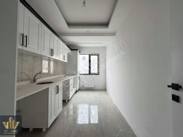 Ze/max^tan Atatürk Mah.sıfır İskanlı Arakat 2+1 Satılık Daire
