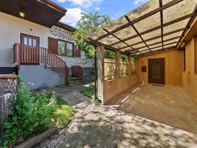 Zentral gelegen, voller Möglichkeiten – Haus mit Potenzial in Oeynhausen