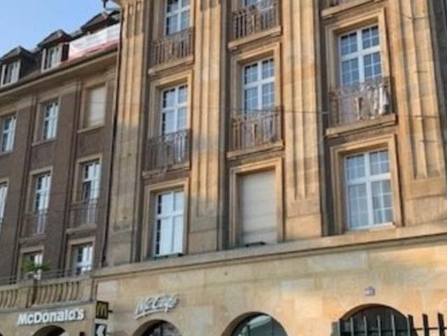Zentral gelegene altbau 2 Zimmerwohnung