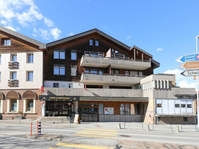 Zentral gelegene 2.5 Zimmerwohnung mit Balkon und Einstellhallenplatz