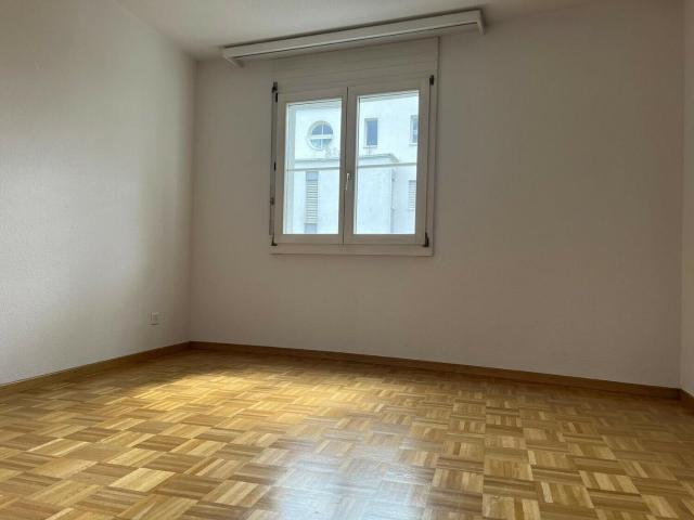 Zentral gelegene 2.5 Zimmerwohnung zu vermieten | dreamo. Ch