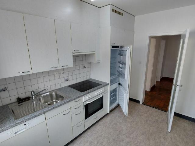 zentral gelegene 2.5 Zimmer Wohnung