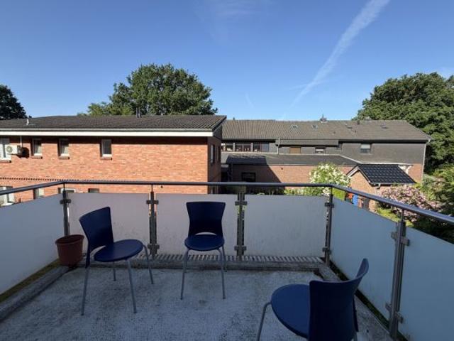 Zentral gelegene 2 Zimmer Wohnung für Singles oder Pärchen per sofort zu vermieten !