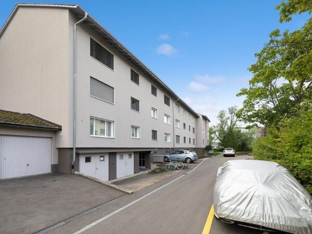 Zentral gelegene 4 Zimmerwohnung im Hochparterre | dreamo. Ch