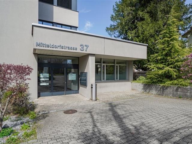 zentral gelegener Büroraum zu vermieten