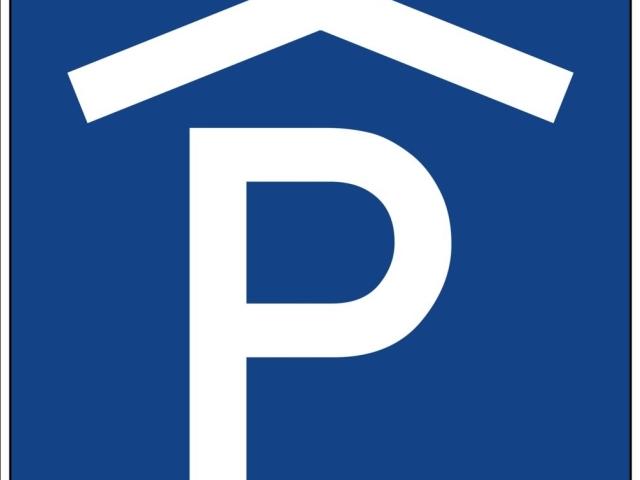 Zentral gelegener Einstellplatz in Kloten