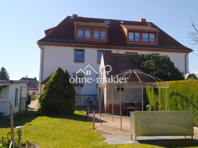 ZENTRAL & GRÜN Gepflegte Doppelhaushälfte mit Garten & Garage in Zwickau