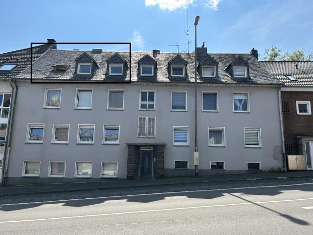 Zentral und dennoch ruhig gelegen: 3 Zimmerwohnung Nähe Alleecenter