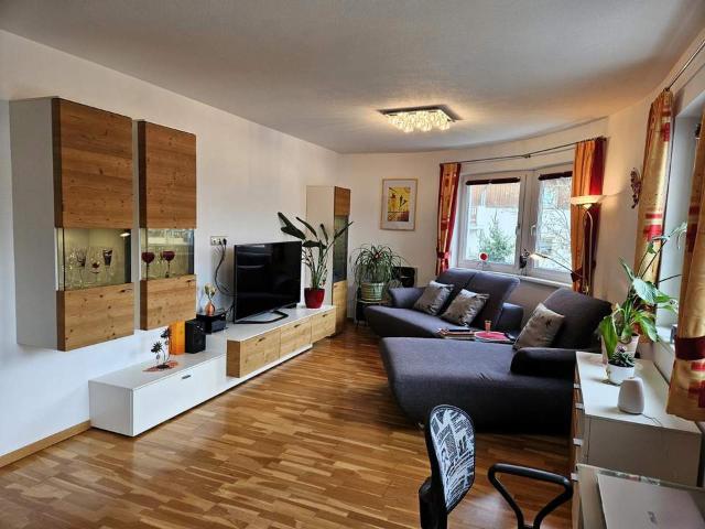 Zentralgelegene 2 Zimmer Wohnung mit Tiefgaragenstellplatz in Zell am See