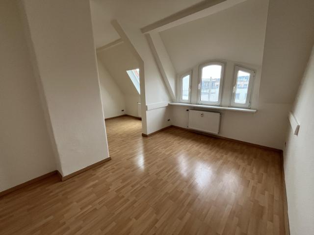 Zentrale 3 Zimmer Dachgeschoss Wohnung im Altbau Erfurt Altstadt