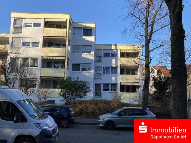 Zentrale Wohnung mit Aufzug!