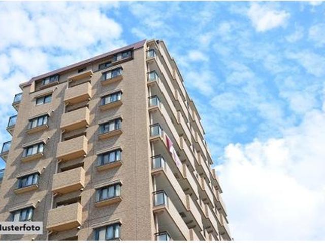 Zentrale Lage 2 Zimmer Wohnung + provisionsfrei